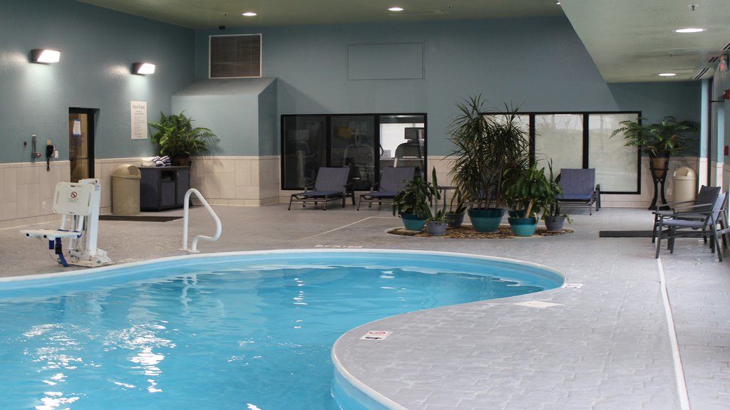 Holiday Inn Express Winfield - Teays Valley Hurricane Zewnętrze zdjęcie