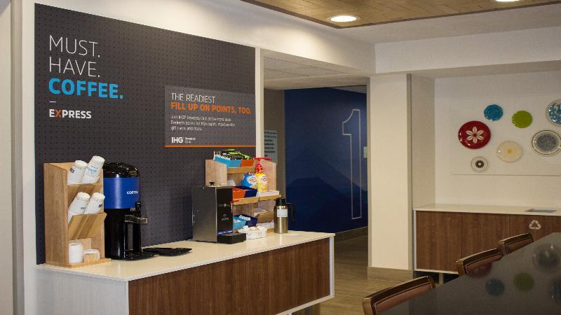 Holiday Inn Express Winfield - Teays Valley Hurricane Zewnętrze zdjęcie